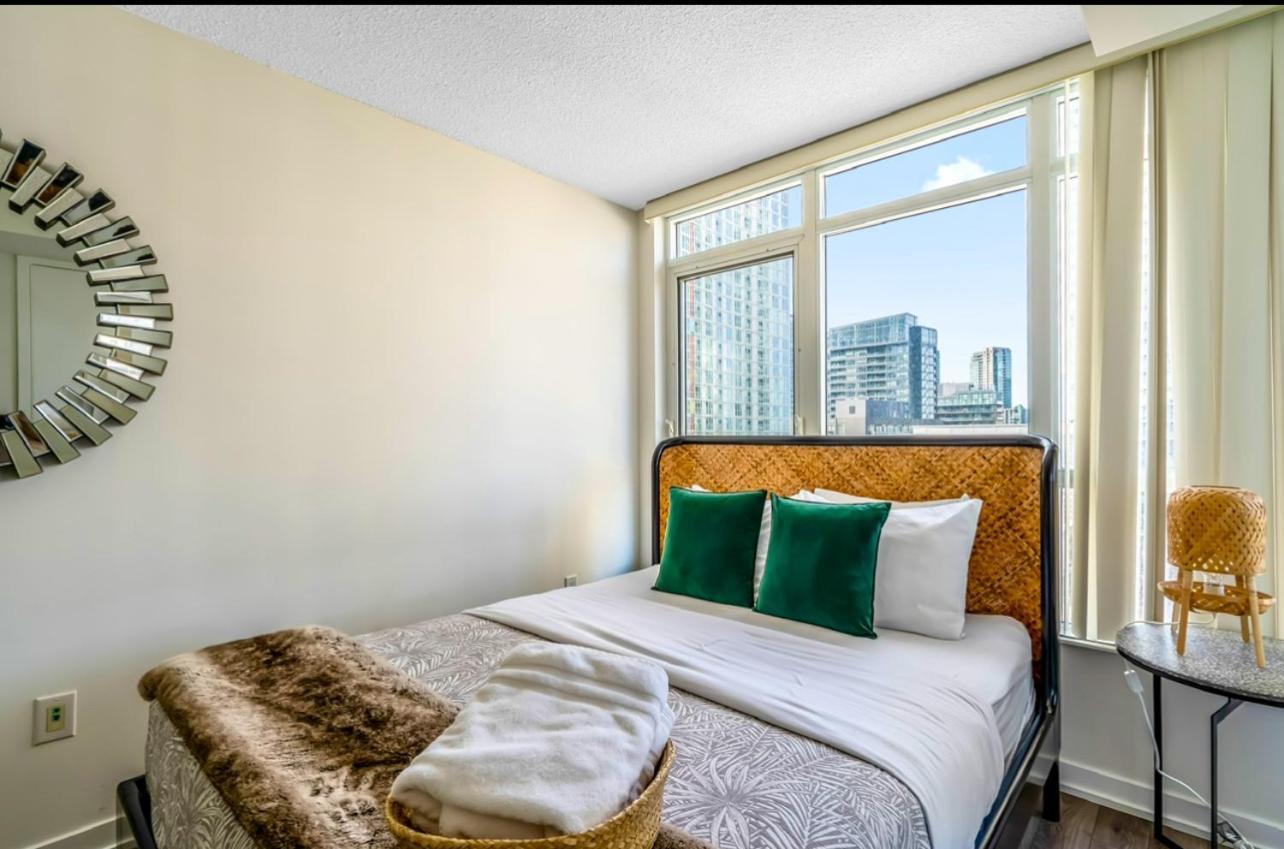 Apartamento The Perfect Getaway Toronto Exterior foto